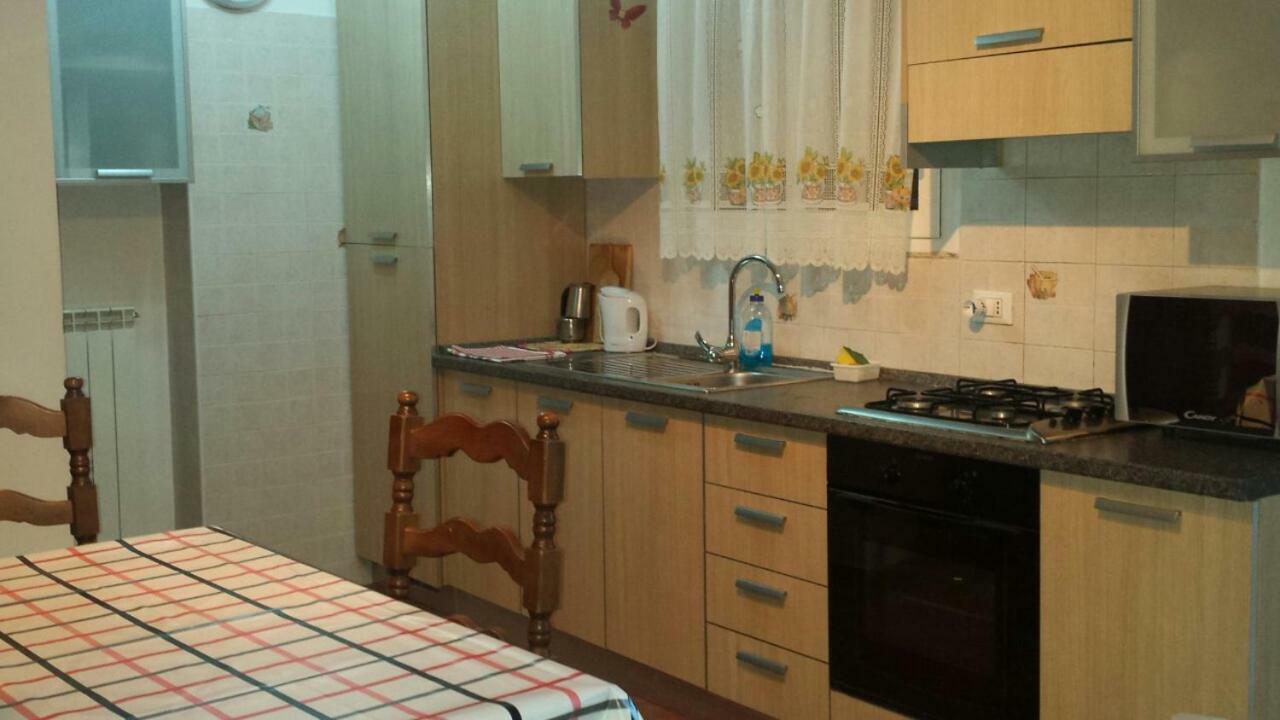 Appartamento In Magnifica Zona Residenziale Marina dʼMarina dʼAndora Eksteriør billede